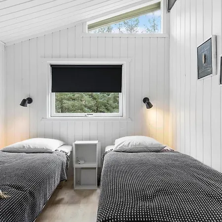 Beautiful Home In Jerup With Wifi * Jerup